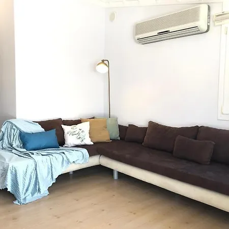 Cozy Bright In The Center Διαμέρισμα *